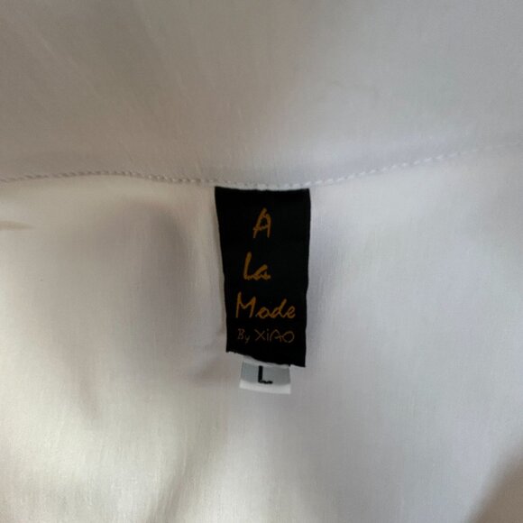 A La Mode Xiao Womens White Avant Garde Pockets Button Up Shirt Large Lagenlook - Picture 3 of 9